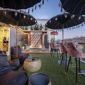  Lejlighed On Designed For Adults